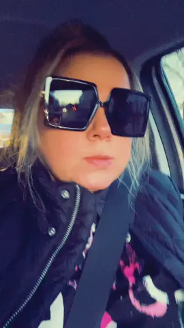 Perfekte Autofahre@esra_cyr