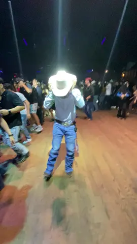 Boots made of croc, so gotta stomp heavy like one 🫡 #hth #huapangos #huapangosperros #huapango #fyp #fypシ #fypage #parati #party #fiestas #fiesta #puropincheparty #quinces #quinceañera #15s #saturdaynight