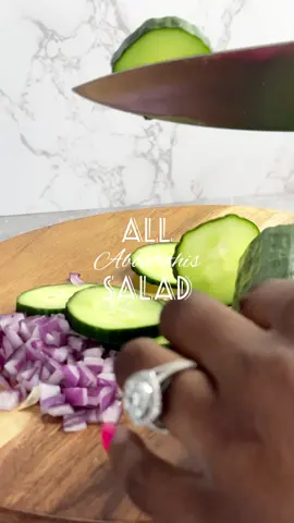Soo I tried the salad from @Dinner Plus by Scot Louie & it was good minus the fact that I didn’t know I don’t like arugula 😂😂😂 #pluscertified #foodtiktok #salad #chefsalad #cleaneating #weightlosscheck #hotgirlsummersalad #weightlosstips #healthyrecipes #healthyeating