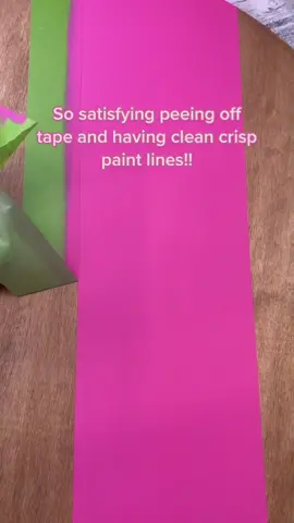 Do you love peeling off the tape to clean crisp lines? ❤️❤️  #doorhangers #doorhangerssummer2022 #DIY #woodrounds #handmadedoorhangers #woodprojects #ohwouldyoulookatthis
