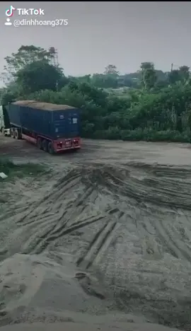 Trùm cõng tải..