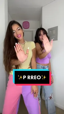 Vayan a ver el detrás de escenas a la cuenta de @valeriavillalobosvc y vean cómo le enseño el baile 🤣 DC: @AugustoGimenez