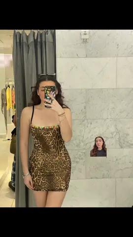 guys quick do i buy it?! #greenscreen