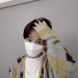 Balas @jiminieyyy_  JANGAN LUPA CR!!! #jihoontreasure #jihoon #treasuremaker #treasure #treasure_yg #mentahanvideo #mentahan #fypシ #4u #rellyzz #kpop #foryou