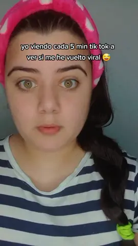 casa 5 min entrando a ver las notif#icaciones 🤣🤣#humor #makeupartist #parati #fypシ