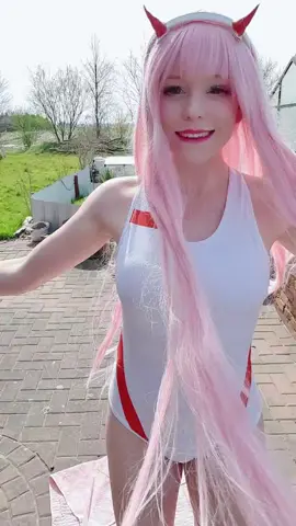 Have a nice Weekend everyone!💗 #zerotwo #zerotwocosplay #darlinginthefranxx #darlinginthefranxxcosplayzerotwo #darlinginthefranxxcosplay #anime #animegirl #waifu #cosplay #cosplaygirl #fypシ #fyp
