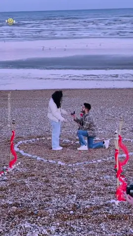 This is the most thoughtful proposal ever 🥺 (@CAMILA ALEJANDRA🇨🇴) #proposal #surprise #reaction #shesaidyes #fyp #foryoupage