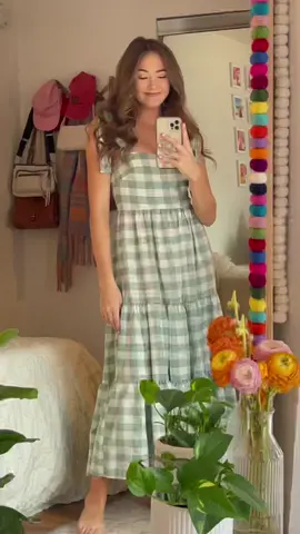 this dress🥰 run, don’t walk💖 @princesspolly