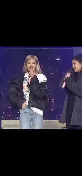 cool#rose #rosé #roséblackpink