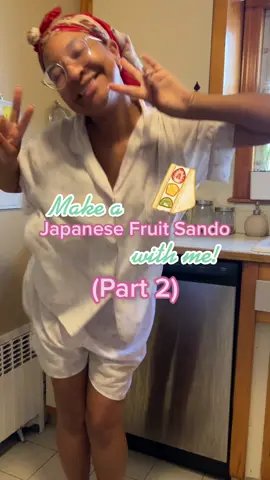 Reply to @becomingiman  how to arrange the fruit to make flowers images in your Japanese fruit Sando 🍞🍓🥝🍇🍊🍞 I tried to explain as best as I could in one minute 😅 #japanesefruitsando #quickrecipe #cottagecore #cottagecorebaking #cottagecorecooking #cottagecoreaesthetic #grandmacore #grandmacoreaesthetic #fruitrecipe #fruitsandwich #fairycore