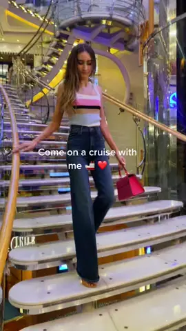 Making cruises cool again @Royal Caribbean #crusie #cruiselife #mexico #girlstrip 🌊