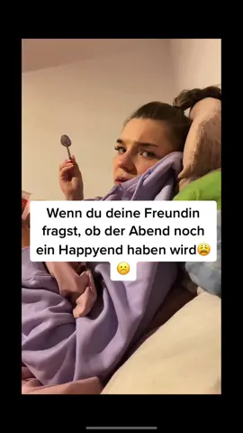 Wie würdet ihr reagieren?😏😂#fyp #foryoupage #foryou #fypシ #viral #viralvideos #goviral #funnyvideos #typischfrau #typischmann #nehmtesmithumor #couple#couplecomedy #couplelove