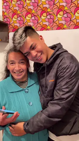 Responder a @nino_lagarto  Fue el mejor regalo 🎁 🥰 ustedes harían esto por su abuelita ? 🥺