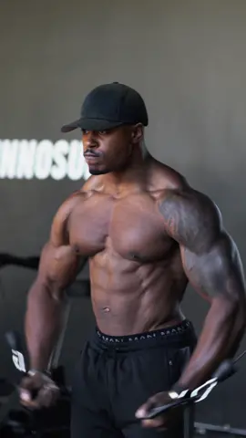 Add these fly variations to your chest day 🔥 #simeonpanda #chestday #cablefly