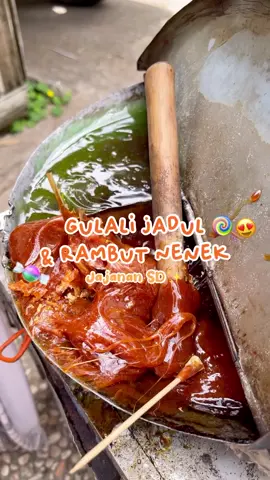Lewat depan rumah nenekku😍