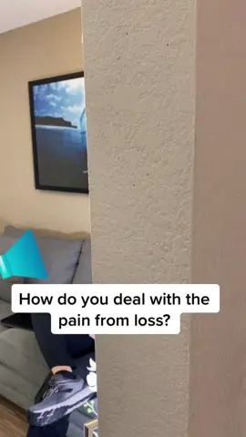 How do you deal with the pain on loss? #loss #fyp #CatOnALeash #TalkingTree #onlyinmycalvins #HPSustainableSounds #PringlesCanHands #men #grief #Love #divorce