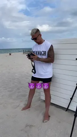 A ti te desvisto 😈😈 jajajja @paulmcdonald09 #couple #couplegoals #husbandcrush #crush