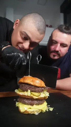 Big Mac casero con @Elias Dosunmu #cocinadelpirata #bigmac #Receta #recetas #tiktokchef #elias #burger #hamburguesa #pirata #mcdonals #burgers