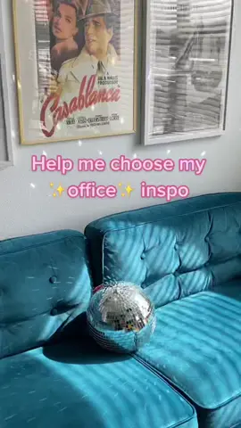 We’re moving!! Now if I could only get @anthropologieofficial to sponsor me for those beautiful desk 💕