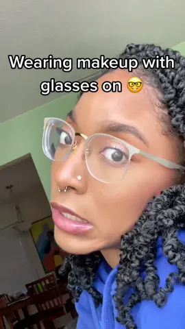 I need y’all to see imma bad bih but i also need to be able to see 💀 #janrah #itsajanrah #glasses #rayban #makeuplook #makeup #foureyes #jaichanellie