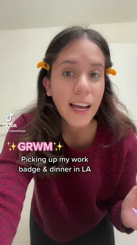 Let's talk imposter syndrome #latinasinentertainment #entertainmentindustry #careertiktok #latinasintech #corporatetiktok #fyp #marketingjobs #entertainmentinternship