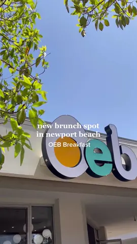 sooo yum @OEB Breakfast Co. new location now open in newport! 🤍🍳🥞 #OEBBreakfastCo #OEBNewportBeach #brunch #newportbeach