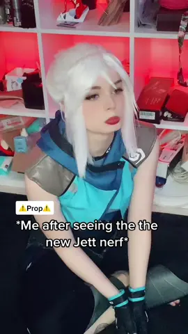 DONT DO THIS TO MY BABY #jett #jettcosplay #GamerGirl #cosplaygirl #Valorant #valorantcosplay
