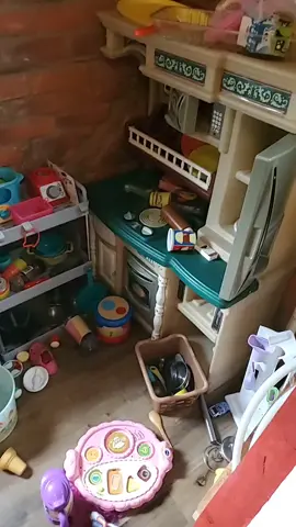 Kids play area was CHAOS and someone hid a snack which in the spring leads to ants so had to do all the things. #MomsofTikTok #CleanTok #playroom #cleaning #anxietycleaning