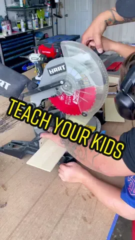 #teachthem #teachthemyoung @harttoolsusa #doitwithhart #mitersaw #woodworking #fatherson #fathersontime #safety #smart #woodwork #woodworker #woodtok #woodtokfam #woodtictok