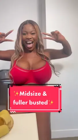 I did this in the office 🤣 ft a banana 🍌 Midsize gals!!!! #midsizefashion #fullerbust #loveyourself #fullerbustswimwear #midsizetiktok
