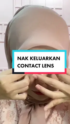 Reply to @markonah.in.ur.area_nyah Nak keluarkan Lens? Sonang jerr! #BeautyHacks #rancakraya #GayaRaya #makeupraya