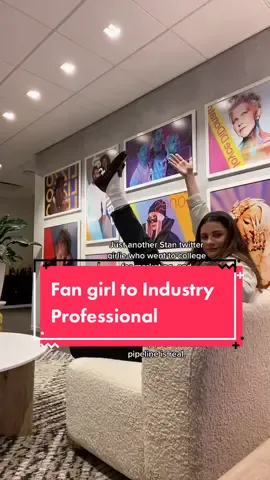 Stan twitter girls rise🥹🤍 #fangirl #industryprofessional #musicindustry #popmusic #music #careeradvice #lizziemcguire #dreams #memories