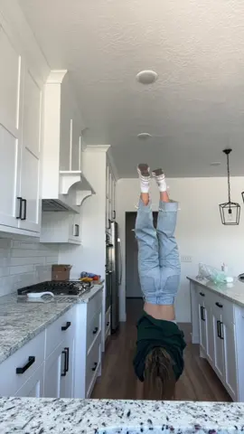 good handstand day