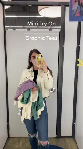 Old Navy is killing it right now with graphics 🤍 #oldnavytryon #graphicteeoutfit #graphicteestyle #oversizedtees #tryonwithme #tryonhaul #shoppinghaul #ShoppingSpree #styleinspo