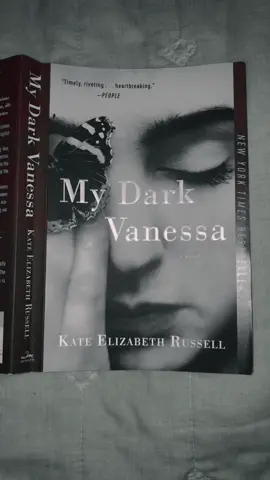 i cannot put this book down #mydarkvanessa #kateelizabethrussell #BookTok