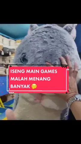 bukan hoki, tapi karna emang jago.. 😎😎 hahaha#games #gentingskyworlds  #xploremalaysia  #Malaysia #hadiah  #fyp #foryou #viral #tempatwisataGenting #tempatwisata
