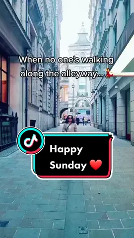 Can't resist doing a little catwalk 😁 #crystalgoddess #❤️ #catwalk #singlemom #aginggracefully #pinayuk🇬🇧 #🇬🇧🇵🇭😍 #mothersday #trending #viral #fypシ #xyzbca #londoner