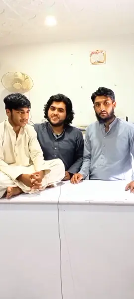 hahaha da agha jaan maskhara🤣🤣🤣🤣 #syedsadam90team #syedsadam90group #aghateam90 #grow #account #trending #pashtofunny #video #foryou #foryoupage #pishin #quetta #tiktokpakistan #InfinixHot12gameon