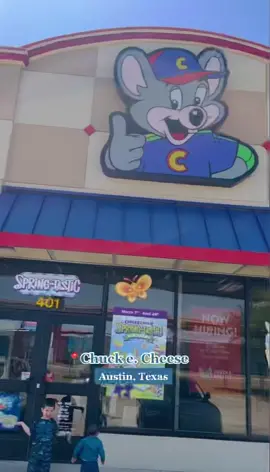 📍Chuck e. Cheese. Austin, Texas. Sigueme en instagram: @austinconhijos. #austintexas #austintx #atx #austinconhijos #MomsofTikTok #chuckecheese