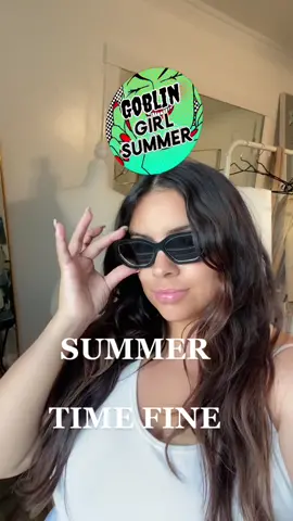 #FindYourEdge #latinastiktok #momlife #momtok #fashiontiktok #fashioninspo