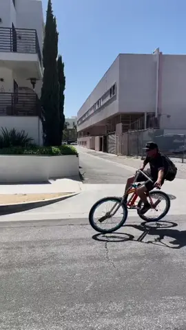 Stretchy bike!