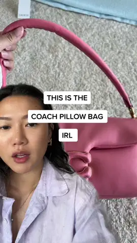 Not my style and idk if it’s an it bag but it’s beautifully done. What do you think? #coach #coachpillowtabby #coachbag #designerbags #luxuryshopping #luxurybaglover #summerfashion2022 #summeroutfit