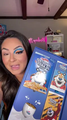 OMG! IM OBSESSED 😍💙🐯🧡 I ran out of time to show the finish look but did you see that highlighter 🤩  @Glamlite Cosmetics @Gisselle