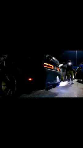 #Dodge #Challenger shooting Flames at the @northernhooning meet 💯 Hit link in bio to Watch the whole episode 💯 #Fred_eazy21 youtube channel #dodgechallenger #srt #srt8 #hemi #mopar #moparornocar