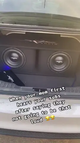 Moms know best 😂#loud #fyp #LENOVOJUSTBEYOU #bettertogetherchallenge #10MillionAdoptions #slow @alexthebossgamer5 @topdollachris47 @hotstepsislover @petersmock @Madison Peranto #skaraudio #subwoofer