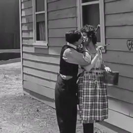One Week (1920) #busterkeaton #silentfilm #1920s #oldmovies #vintage #vintageromance