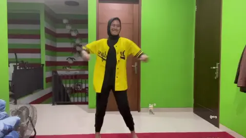 Be Happy, Stay Healthy, Move Your Body! Any kind of dancing is better than no dancing at all, what are you waiting for? Come on join us!🎉💃♾ #fyp #Studio8Heh!