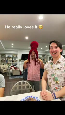 My dad comissioned a large octopus — here’s how it turned out 🥹#octopusplush #octopus #handmade #knitting #bernatvelvet #dad #dadsoftiktok