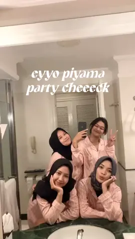 #staycation #staycationsurabaya #piyamapartychek #friends #fyp #fypシ #bestie @akhdadm @nillaputriss