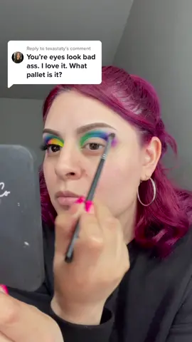 Reply to @texastaty  here is the tutorial gorgeous 😘 #makeuptut #makeuptutorial #eyeshadowtutorial #eyeshadowtut #beautytips #makeuptips #hankandhenrybeauty #tyedyepalette